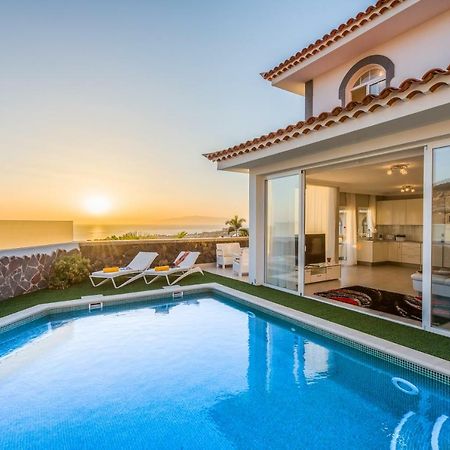 Luxury White Villa With Sea View, Heated Pool Costa Adeje  Kültér fotó