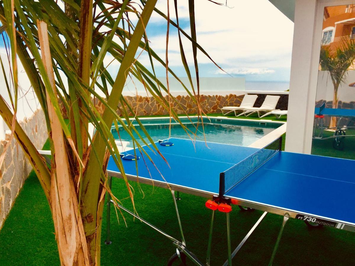 Luxury White Villa With Sea View, Heated Pool Costa Adeje  Kültér fotó
