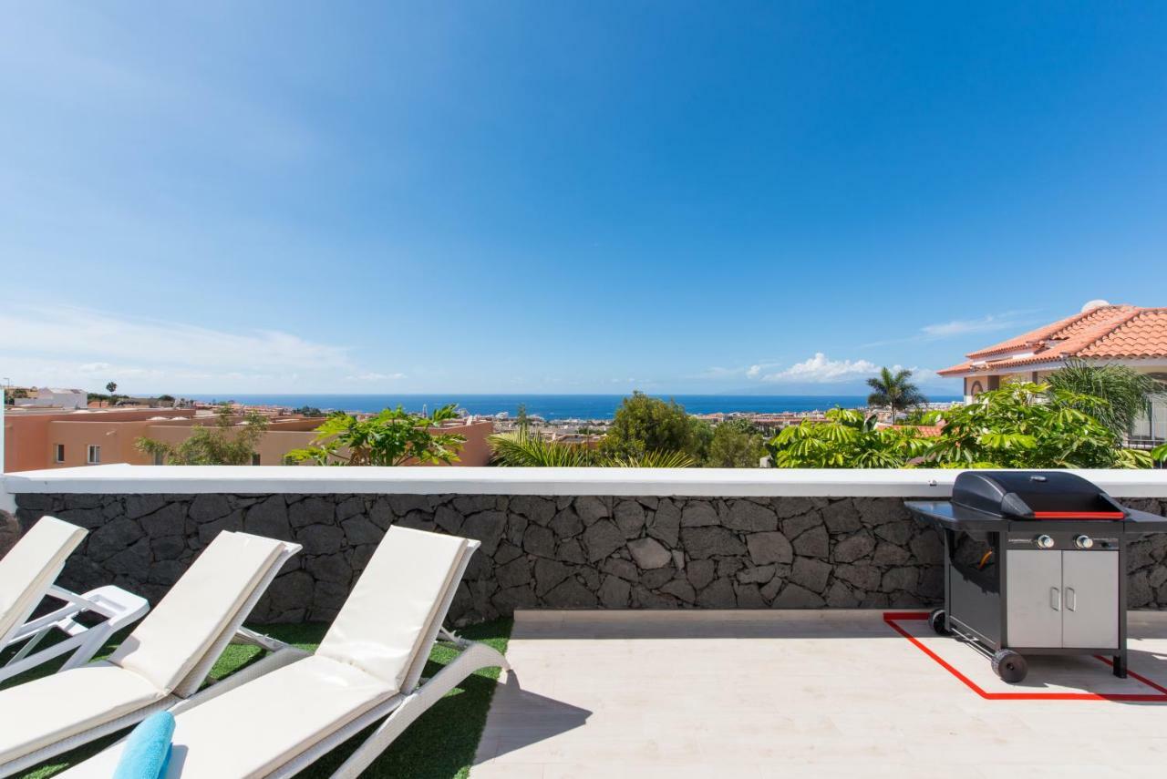 Luxury White Villa With Sea View, Heated Pool Costa Adeje  Kültér fotó
