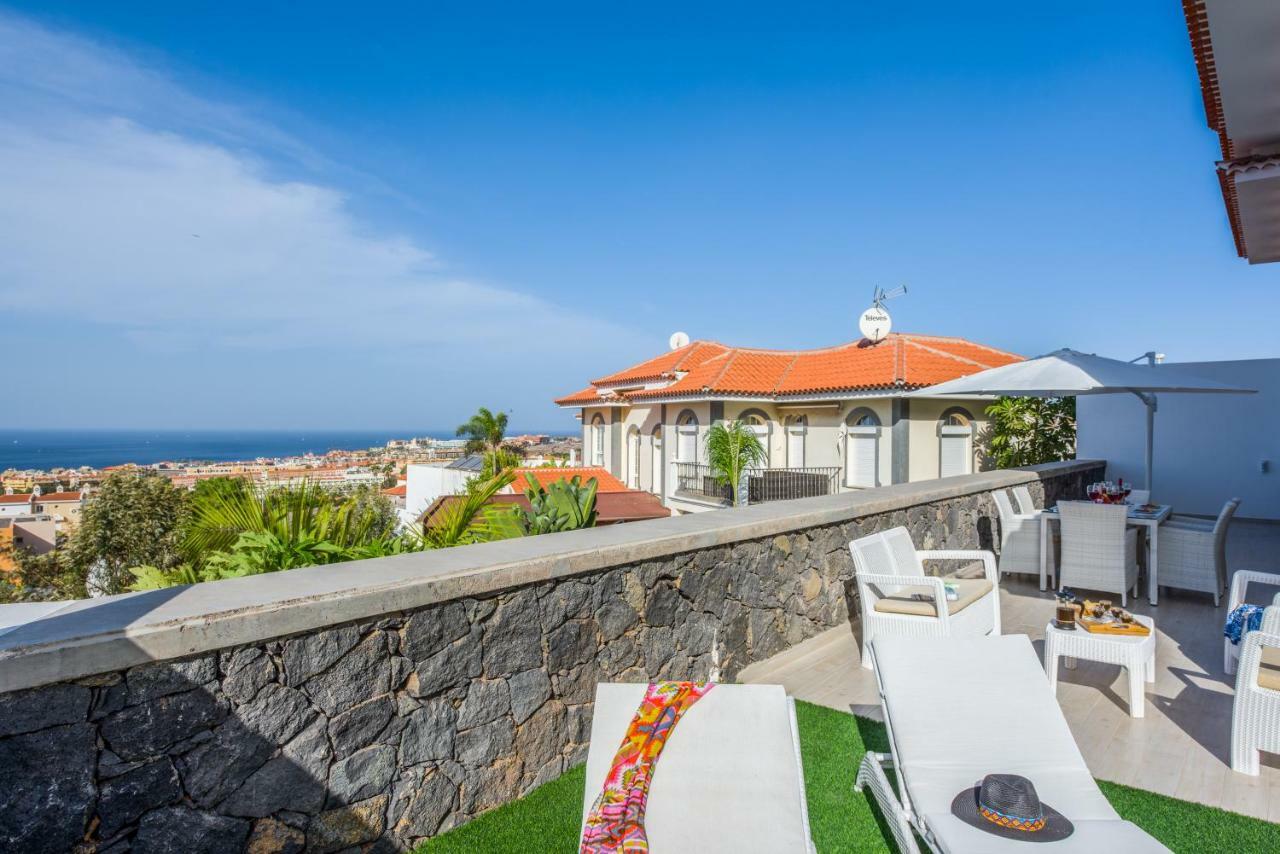 Luxury White Villa With Sea View, Heated Pool Costa Adeje  Kültér fotó