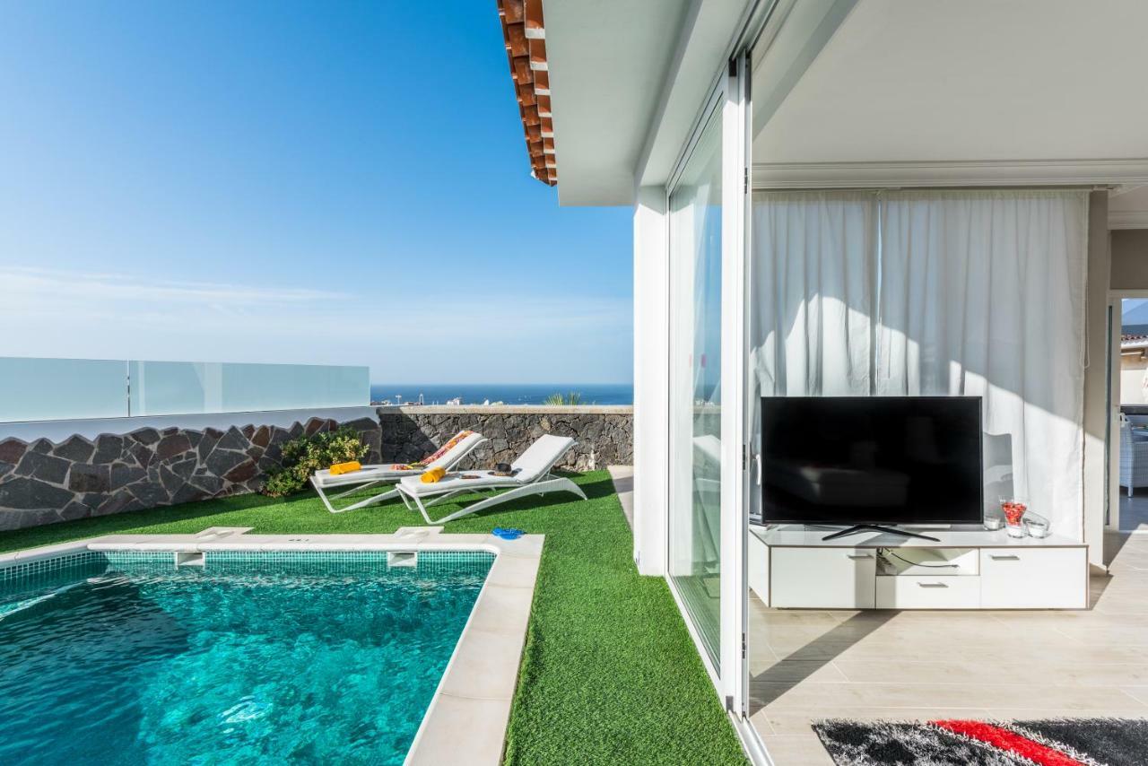 Luxury White Villa With Sea View, Heated Pool Costa Adeje  Kültér fotó