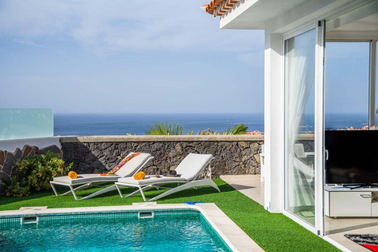 Luxury White Villa With Sea View, Heated Pool Costa Adeje  Kültér fotó